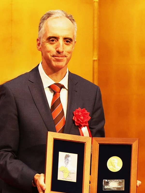 DNDi代表 ルイス・ピサロ